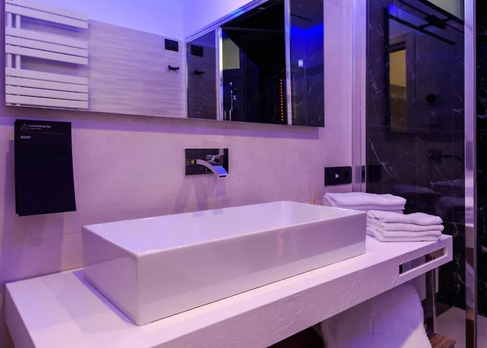 Cloister Πανσιόν