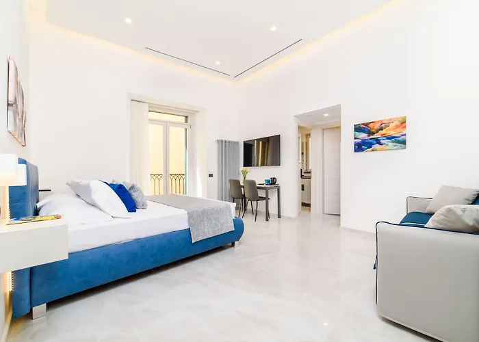 Cloister Πανσιόν 4*