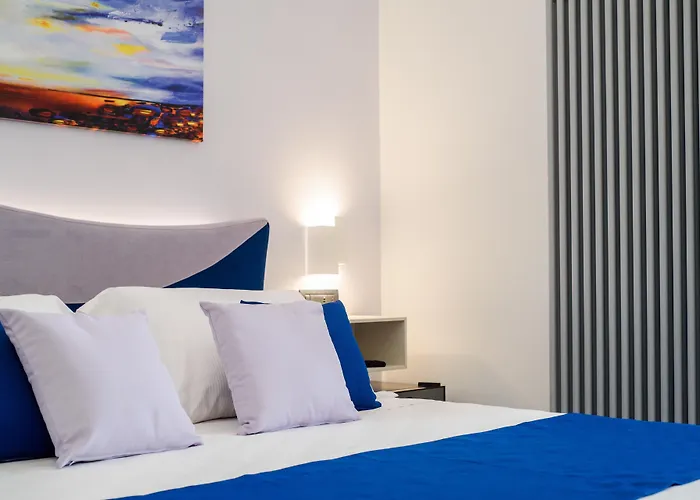 Cloister Gæstehus 4*